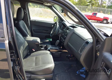 2012 Ford Escape Limited z USA, uszkodzony, nr VIN 1FMCU9EG8CKA32193